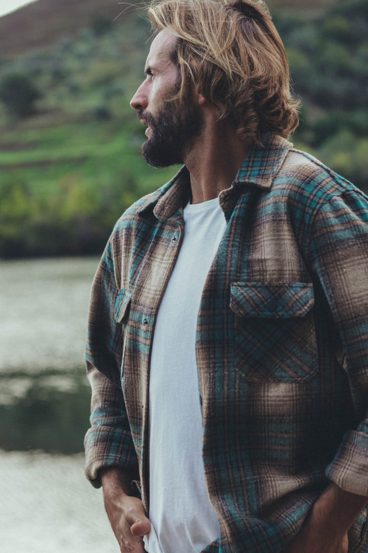 CHECKED FLANNEL SHIRT