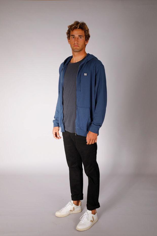 Casaco com zipper e gorro Valon